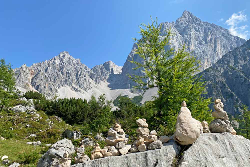 Itävalta - Tour Dachstein</p>
<div>Majalta majalle</div>
<p>